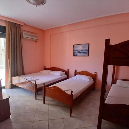 Hotel Rossi Vlorë Exteriör bild