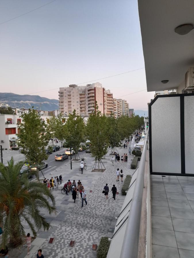 Hotel Rossi Vlorë Exteriör bild