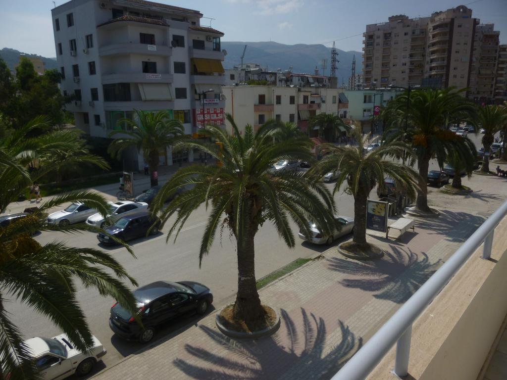 Hotel Rossi Vlorë Rum bild